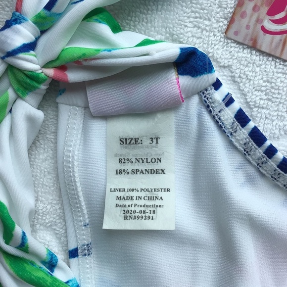 Kanu Surf Leonie White Tropical Print Bikini Set - Size 3T - Picture 4 of 6